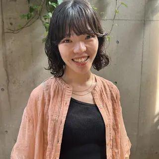 ショート パーマ 大橋 芽衣のヘアスタイル