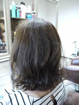 ミディアム カラー jolie amieのヘアスタイル