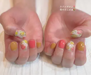 ネイル 森のさんぽ道所属・ショートネイル 森のさんぽ道のネイルデザイン