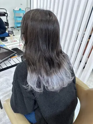 セミロング カラー 椎木 琉聖のヘアスタイル