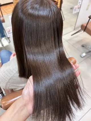 ロング カラー 阪田 真奈未のヘアスタイル