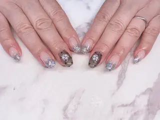 ネイル Lily Roseネイリストのネイルデザイン