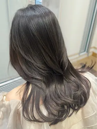 ミディアム カラー 前髪顔周りレイヤー 韓国 SAYAKAのヘアスタイル