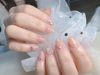ネイル Yuxi Beauty salon 【ユーシィー ビューティ サロン】所属・钰熙美容院 池田公園店のネイルデザイン