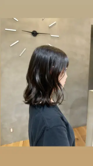 ミディアム 🎵ブリーチカラー∕ レイヤー∕ねね🎵のヘアスタイル
