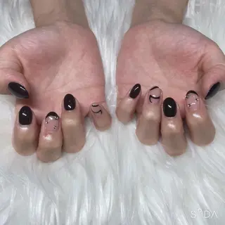 ネイル T-Rich所属・高野 沙玖良のネイルデザイン