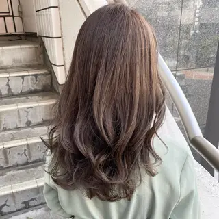 セミロング カラー 髪質改善くすみカラー 🍀/石川大輔のヘアスタイル