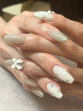 ネイル komorebi. 小峯 真実のネイルデザイン