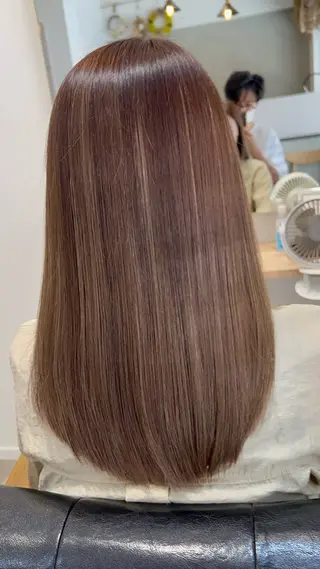 セミロング 新村 捺のヘアスタイル