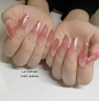 ネイル Le Clavier  Nail Salon所属・佐藤 ゆきのネイルデザイン
