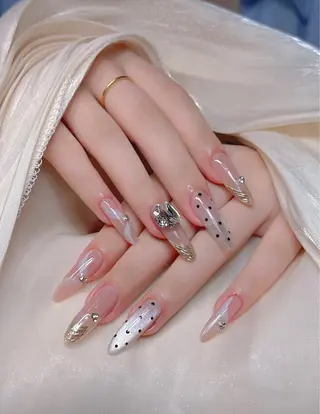 ネイル ⚜️NailEMI ⚜️のマツエク・マツパデザイン