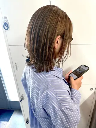 ミディアム 鈴木 アメリのヘアスタイル