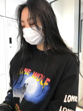 セミロング 🇰🇷カルマパーマ kaito🇰🇷のヘアスタイル