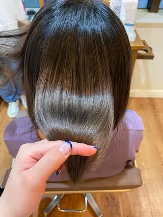 セミロング カラー ヘアアレンジ ママ美容師🧸谷山 潮音/ReFa取扱店のヘアスタイル