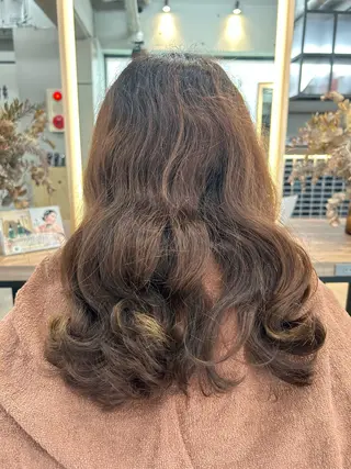 ロング パーマ 柔らかカラー🫧/ 艶髪✨/ririkaのヘアスタイル