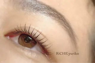 マツエク・マツパ RiCHE吉祥寺店所属・Yuriko⭐️ まつげ/眉毛のマツエク・マツパデザイン