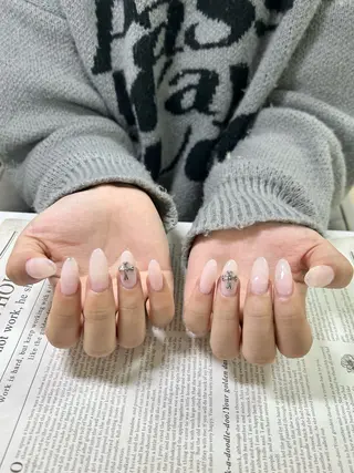 ネイル コウ ヨウのネイルデザイン