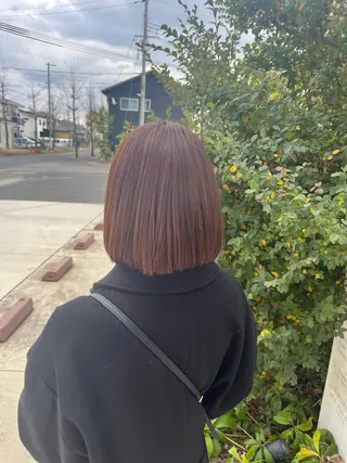 カラー 山本 穂乃花のヘアスタイル