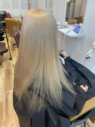 ロング mare所属・＊＊＊ natsumiのヘアスタイル