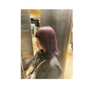 ミディアム カラー 植田 侑磨のヘアスタイル
