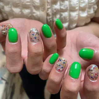 ネイル カメレオン京橋🌻 草葉由佳のネイルデザイン