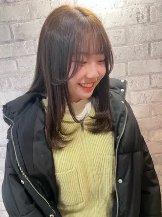 セミロング "今"だけでない美髪 KOTOMIのヘアスタイル