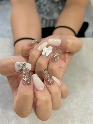 ネイル May. 昭和町のネイルデザイン