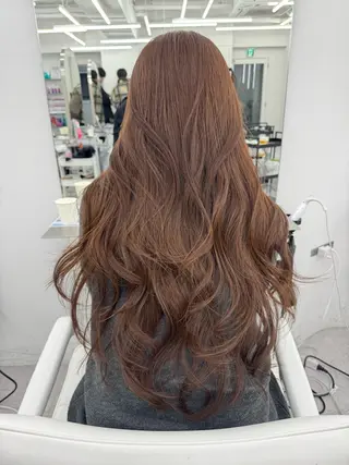 ロング カラー 顔まわりの神様✨ 透明感カラー藤嶋秀幸のヘアスタイル