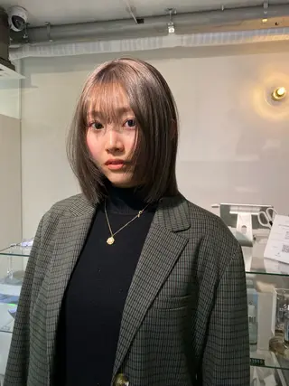 ミディアム カラー iroha/ n.w.h🎀のヘアスタイル