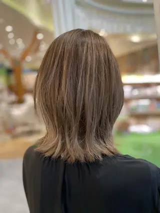 ミディアム 韓国風レイヤーカット 🇰🇷❕モカのヘアスタイル