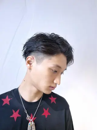 メンズ IwAsh中山所属・✂︎中山ブリーチ・ パーマ✂︎露木智也のヘアスタイル