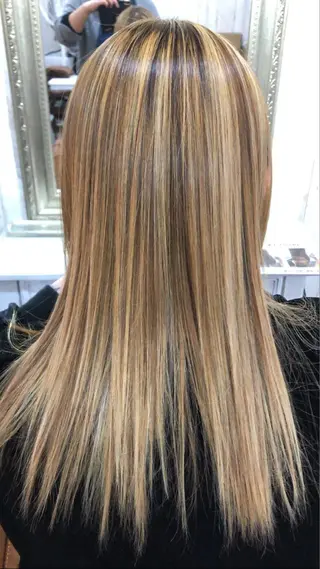 ロング 🐆アンドウ チカコ🦓のヘアスタイル