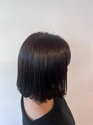 カラー 佐藤 志乃/寒色カラーのヘアスタイル