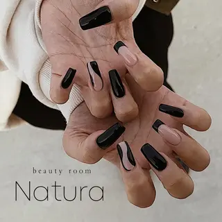 ネイル マツエク・マツパ アイブロウ beautyroom Naturaのネイルデザイン