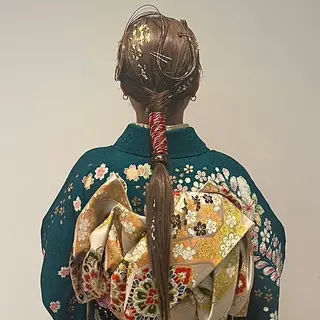 ヘアアレンジ RINA🦋 【韓国風/艶髪】のヘアスタイル