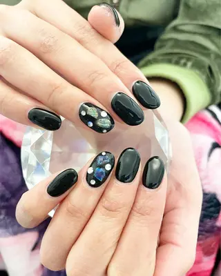 ネイル 近藤 美春のネイルデザイン