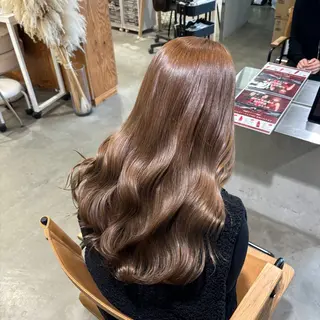 ロング カラー 小木曽 里華のヘアスタイル