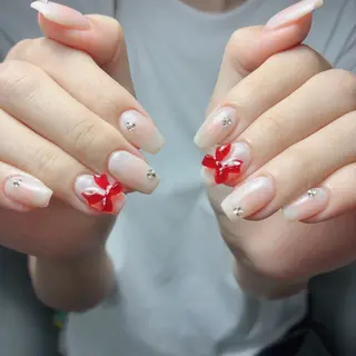 ネイル Eclat しほのネイルデザイン