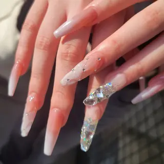 ネイル Natsumi 🦊  Nailのネイルデザイン