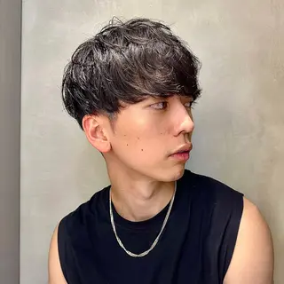 ショート カラー パーマ メンズ メンズ支持No. 1 🥇メンズ特化吉田のヘアスタイル