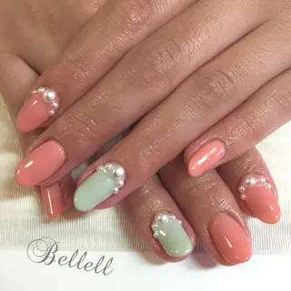 ネイル 青木 綾子のネイルデザイン