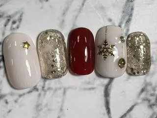 ネイル ❤️💛🩵京橋 痛ネイル⭐️3Dのネイルデザイン