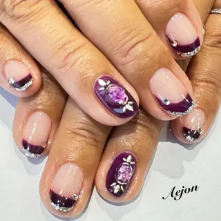 ネイル 🩵NORIKO 上品ネイルが得意🩵のネイルデザイン