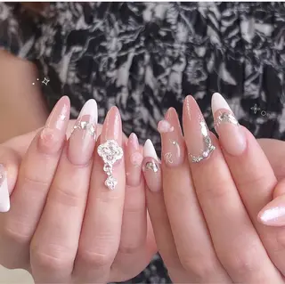 ネイル GRACE所属・GRACE shizukaのネイルデザイン