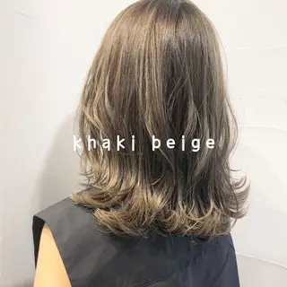 ミディアム SHEARA BY CARE所属・. AYUKAのヘアスタイル