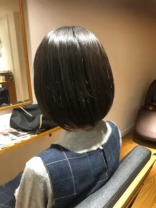 ミディアム 吉田 俊輔のヘアスタイル