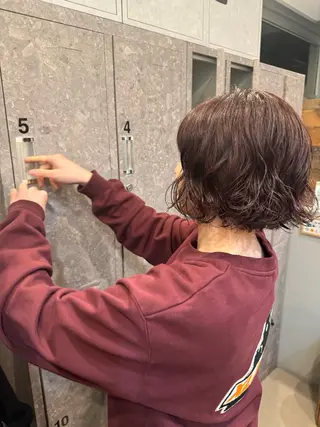 ミディアム 水口 莉央のヘアスタイル