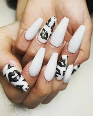 ネイル nailALBA 安蒜良彰のネイルデザイン