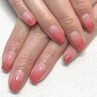 ネイル Bianca市ヶ谷店 Aiuraのネイルデザイン