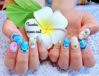 ネイル 🌙都岡 ムーンネイルのネイルデザイン